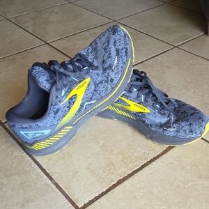 Brooks Men’s Adrenaline GTS Running Shoes - Gray with Yellow Accents